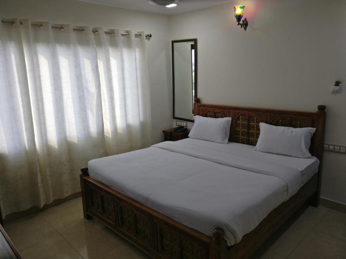 Empire Palace Hotel Udaipur Eksteriør billede