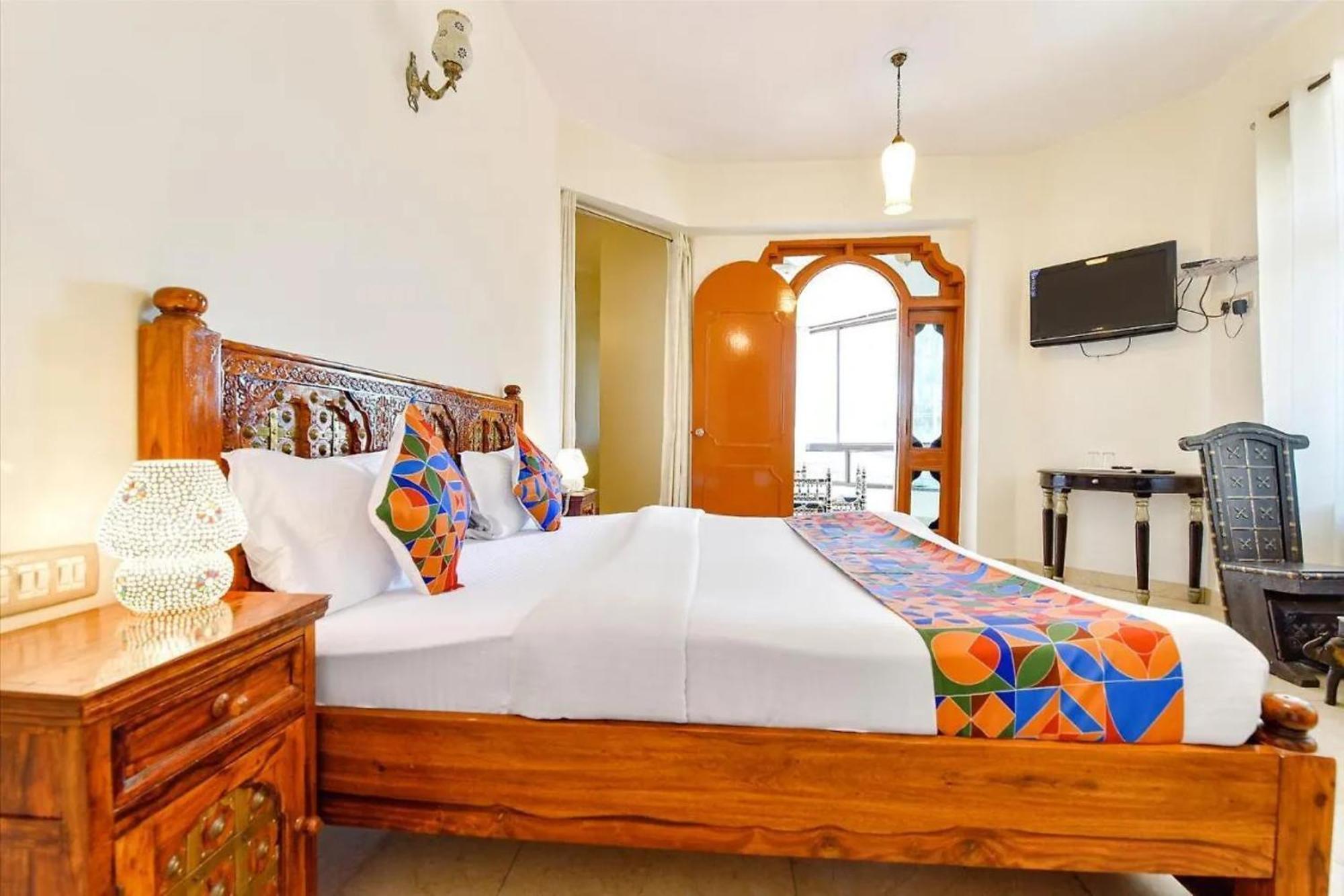 Empire Palace Hotel Udaipur Eksteriør billede
